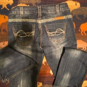 Cowgirl Tuff Co boot cut trailblazer size 26/33